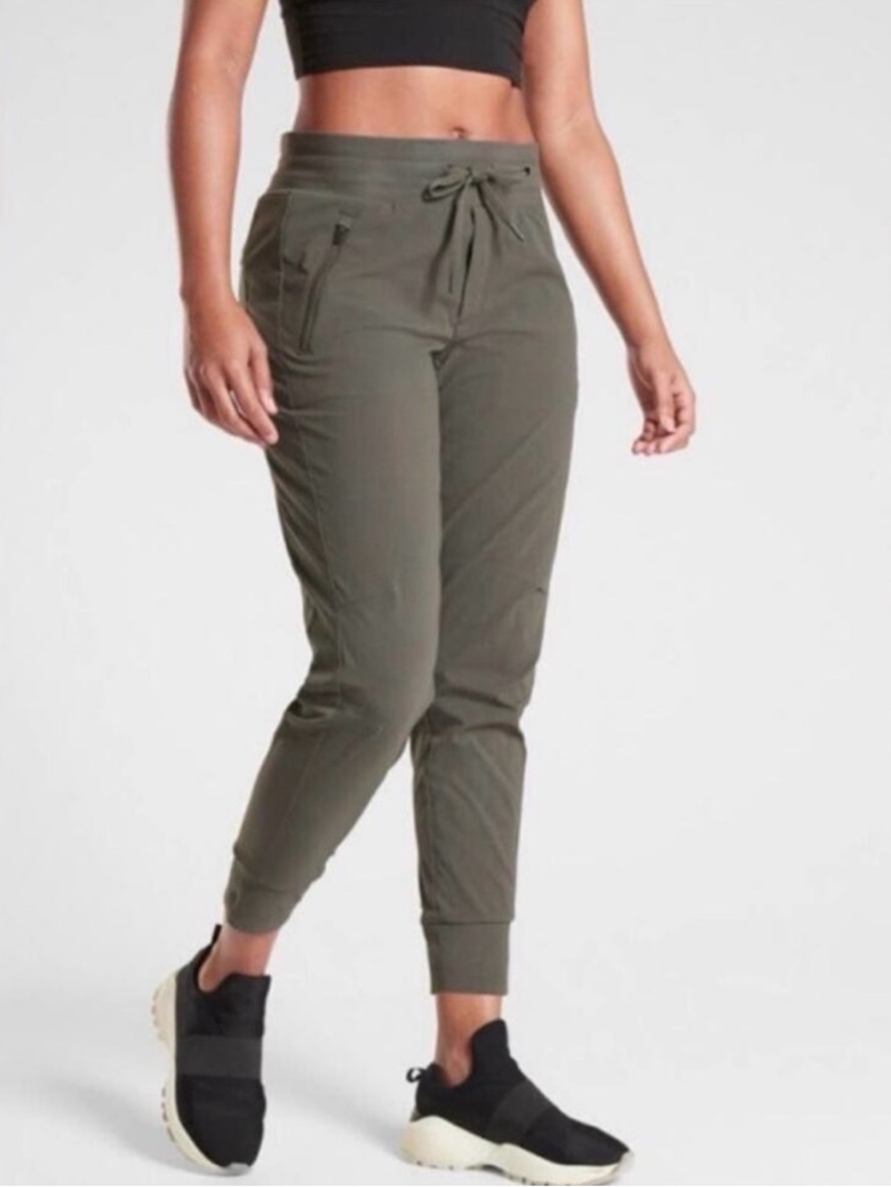 Athleta Trekkie North Jogger Pant Womens 6 Mountain Olive Green Pull On Athletic